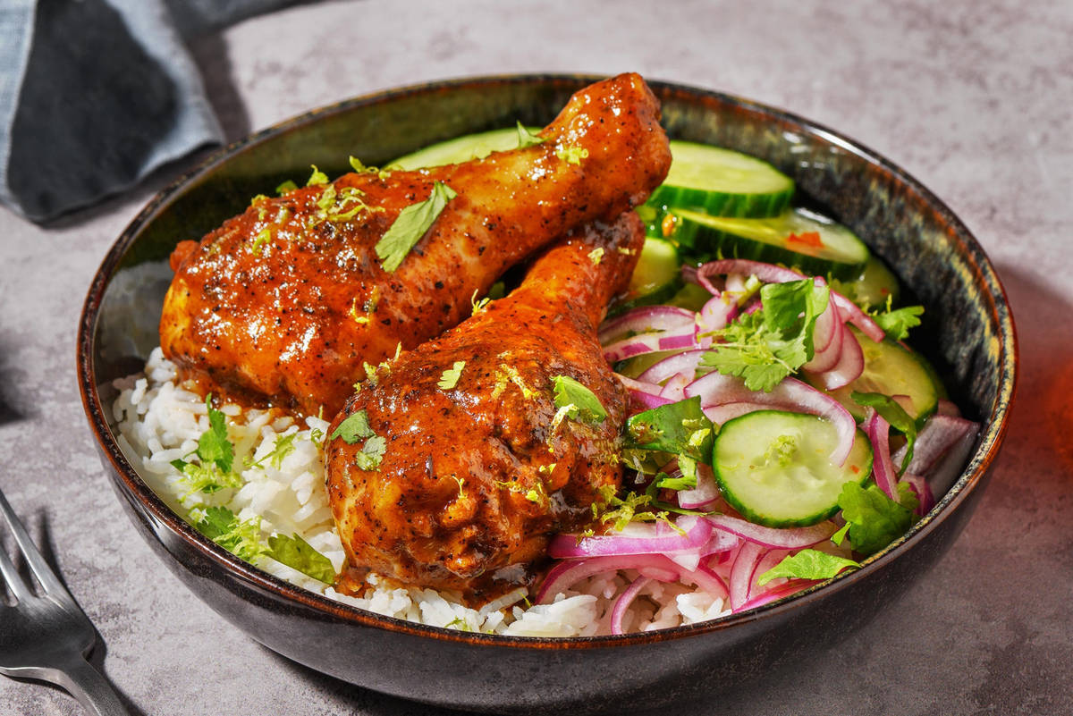 Pilons de poulet laqués et concombre en sauce au chili sucrée