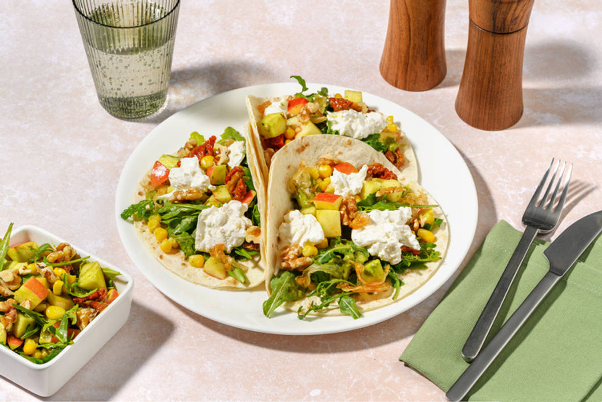 Piadinas de burrata italiana, ternera y cebolla caramelizada