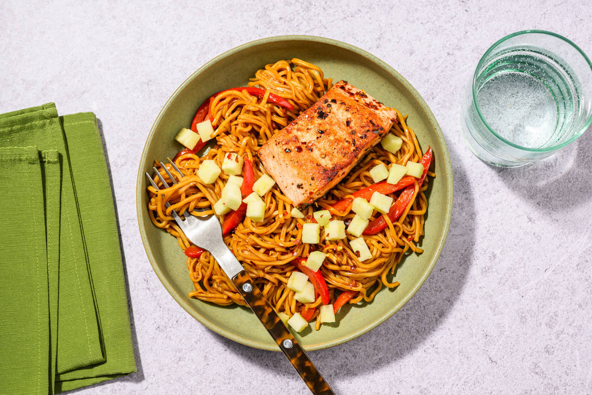 Salmón agridulce con manzana