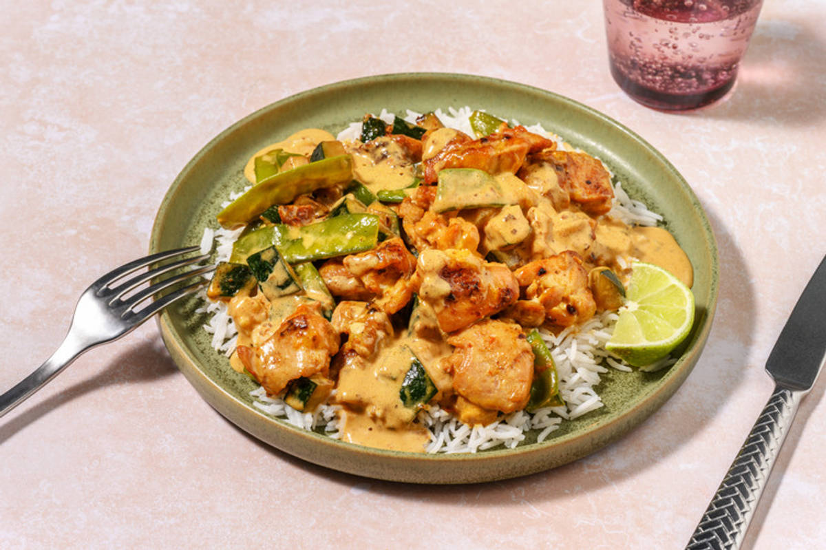 Curry picante de pollo con tirabeques