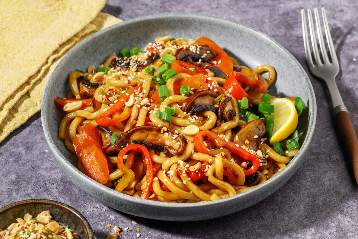 Udonnudeln mit Teriyaki-Portobello