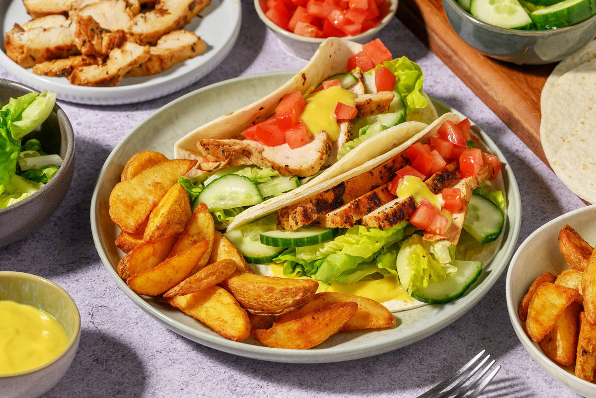Wraps met kip en aardappelpartjes