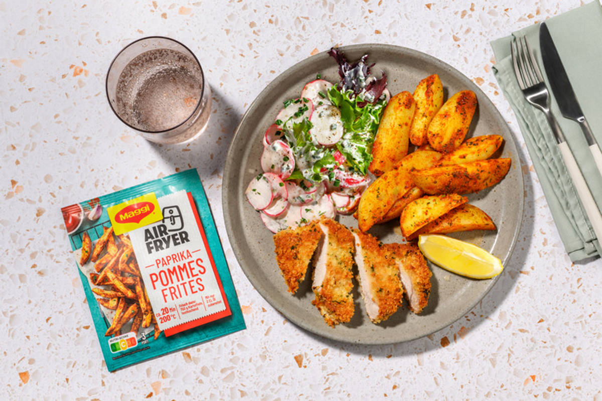 Kräuterschnitzel und Kartoffeln mit MAGGI Fix Air Fryer Paprika Pommes
