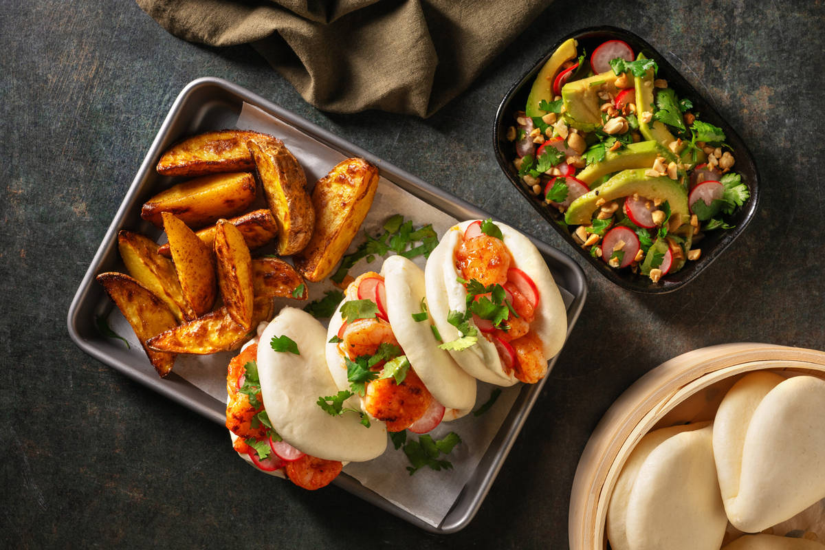 Red Thai Style King Prawn Bao
