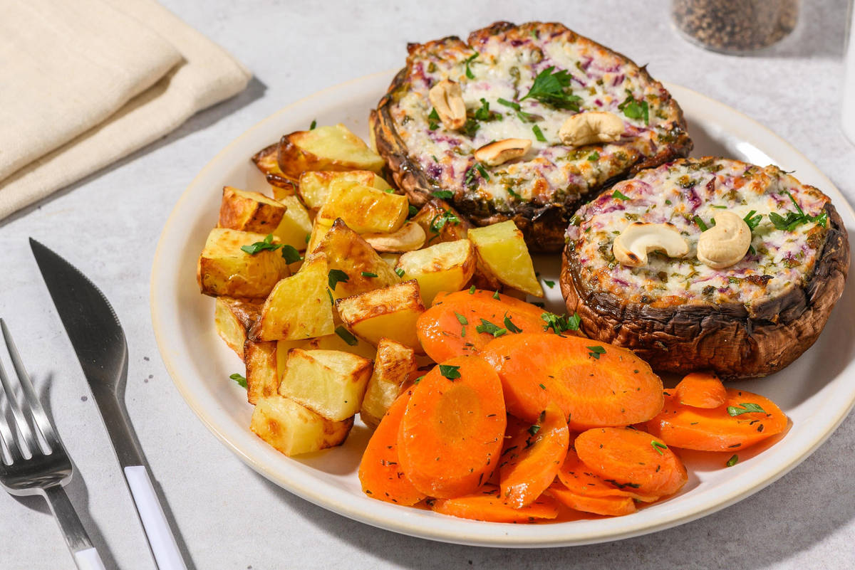 Portobello farci au fromage de chèvre et carotte au miel