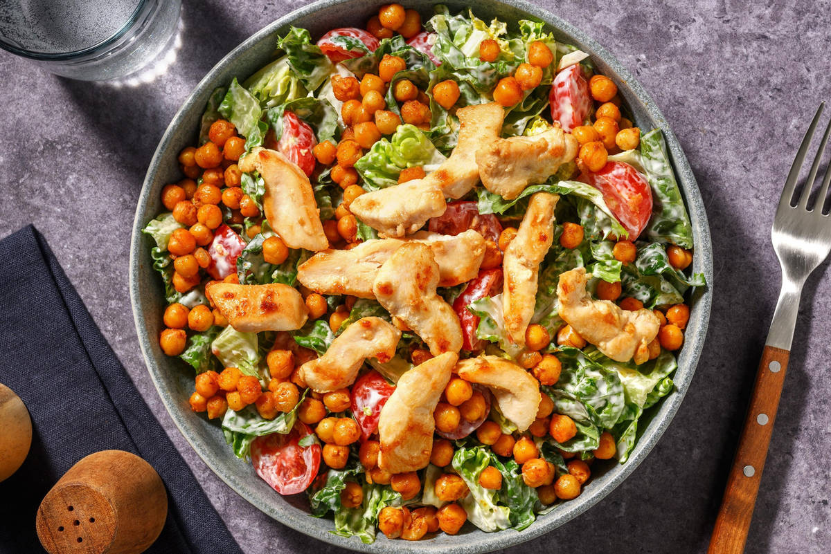 Caesar Salad mit Knoblauch-Hähnchen