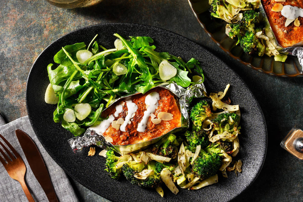 Keto-Friendly Pesto Rosso Cod En Papillote