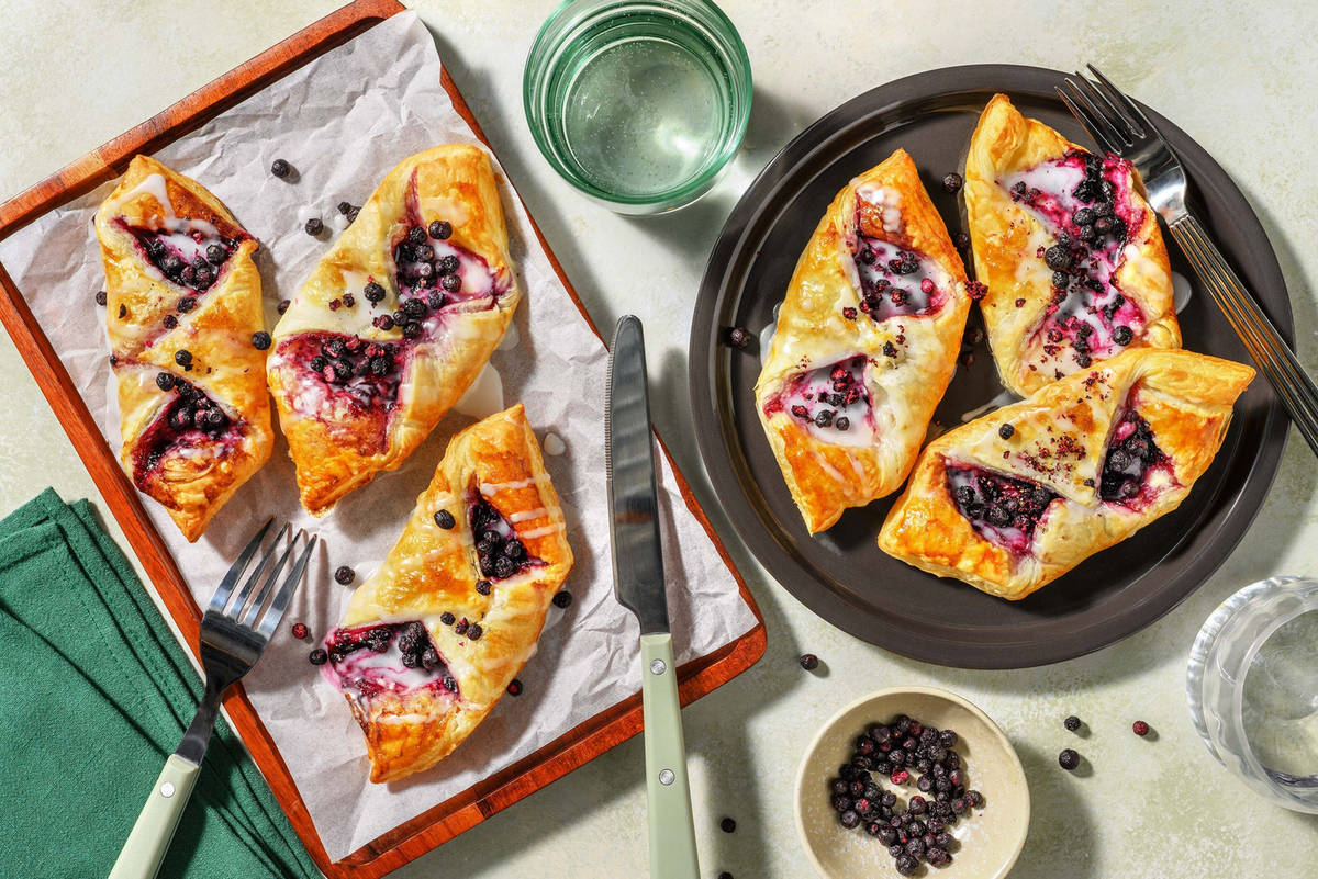Blueberry puff pastry tarts