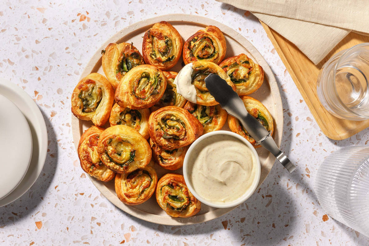 Spinach and cheddar pinwheels