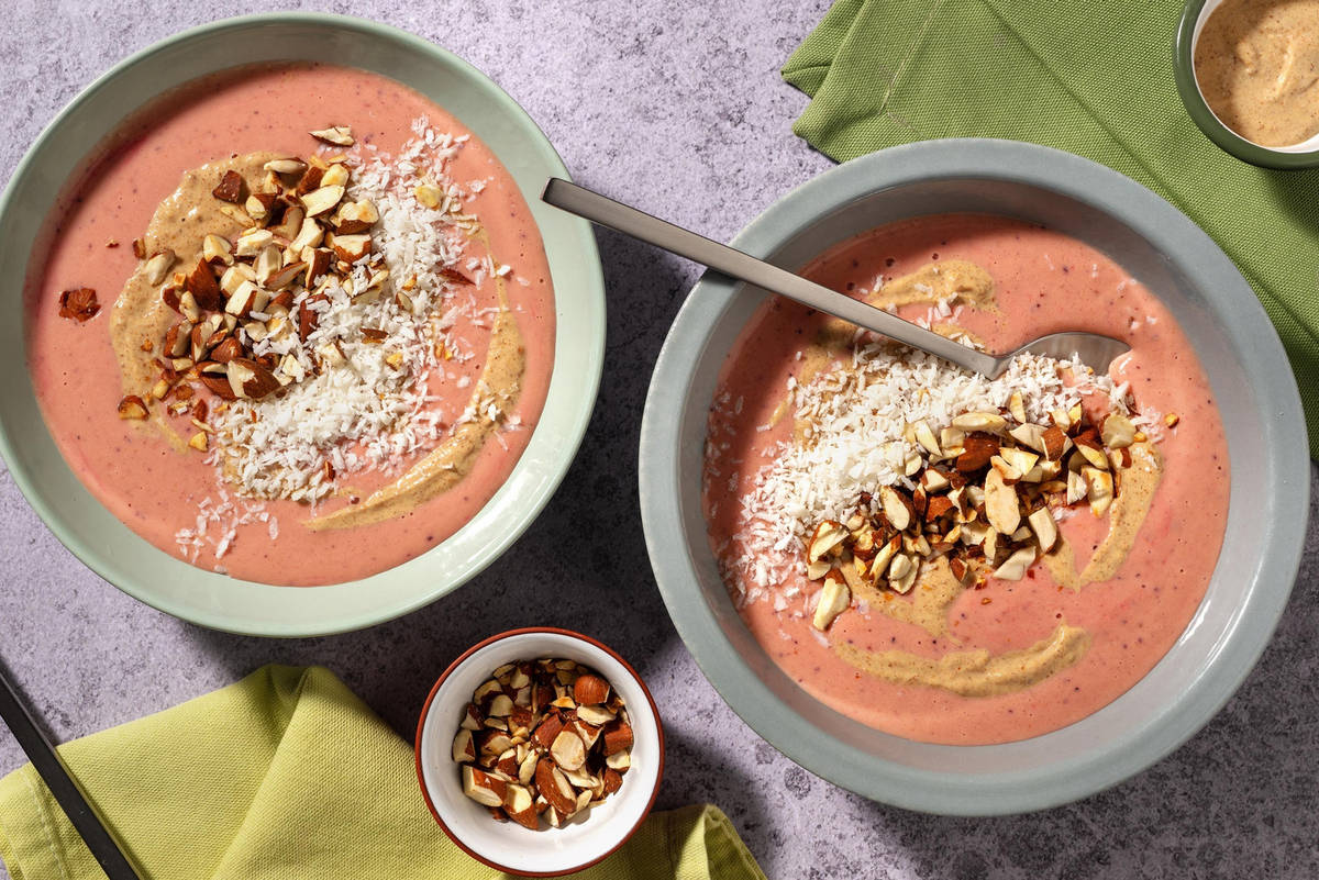 Smoothiebowl med blåbær og mango