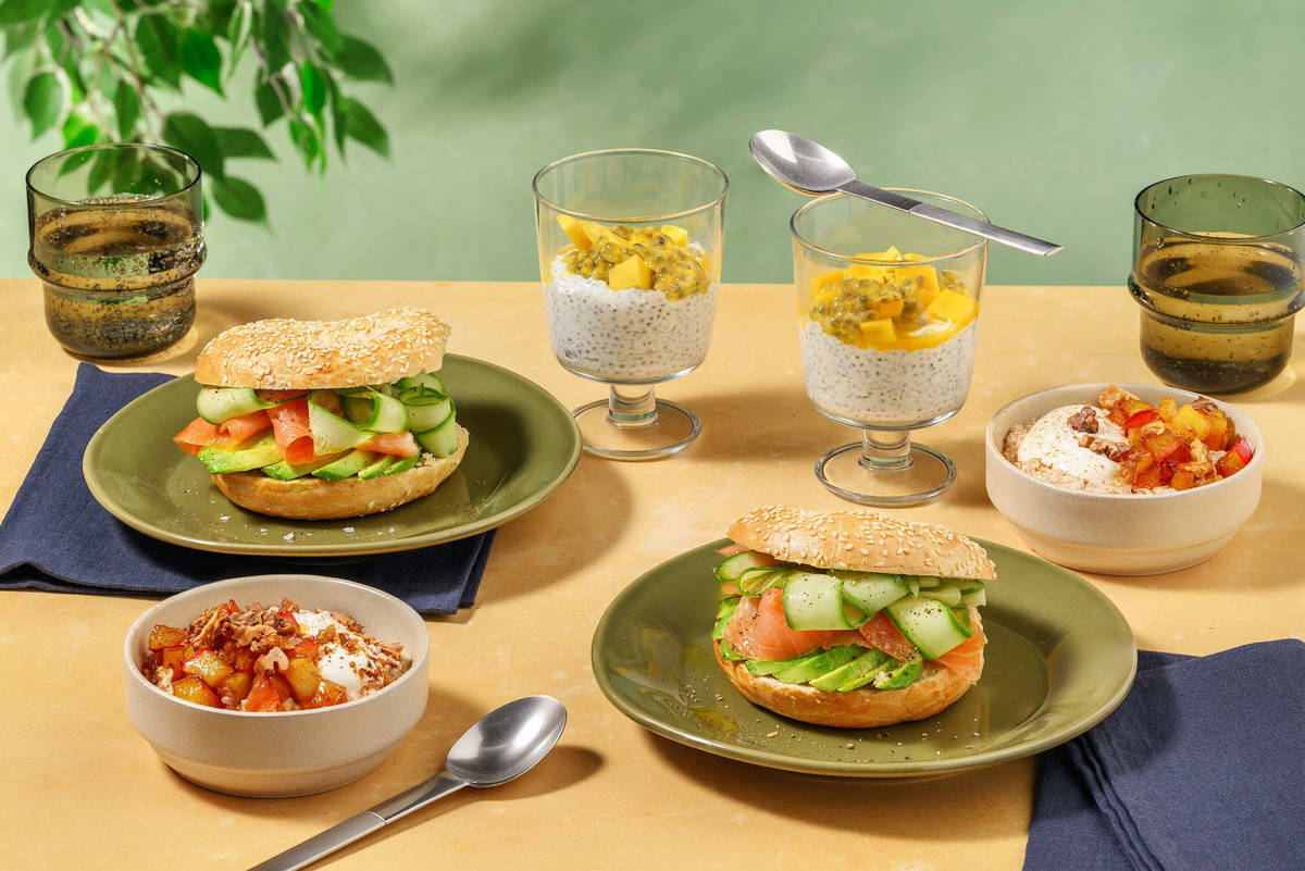 Laxbagel, chiapudding och overnight oats