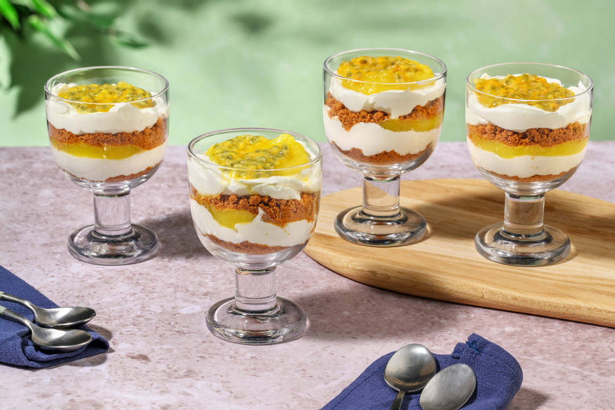 Verrines de cheesecake mangue-fruit de la passion