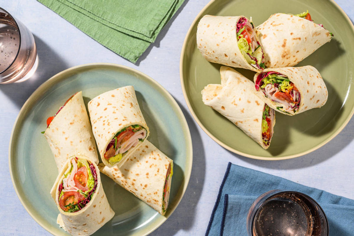 Wraps met gebaden kipfilet en zongedroogde tomaat