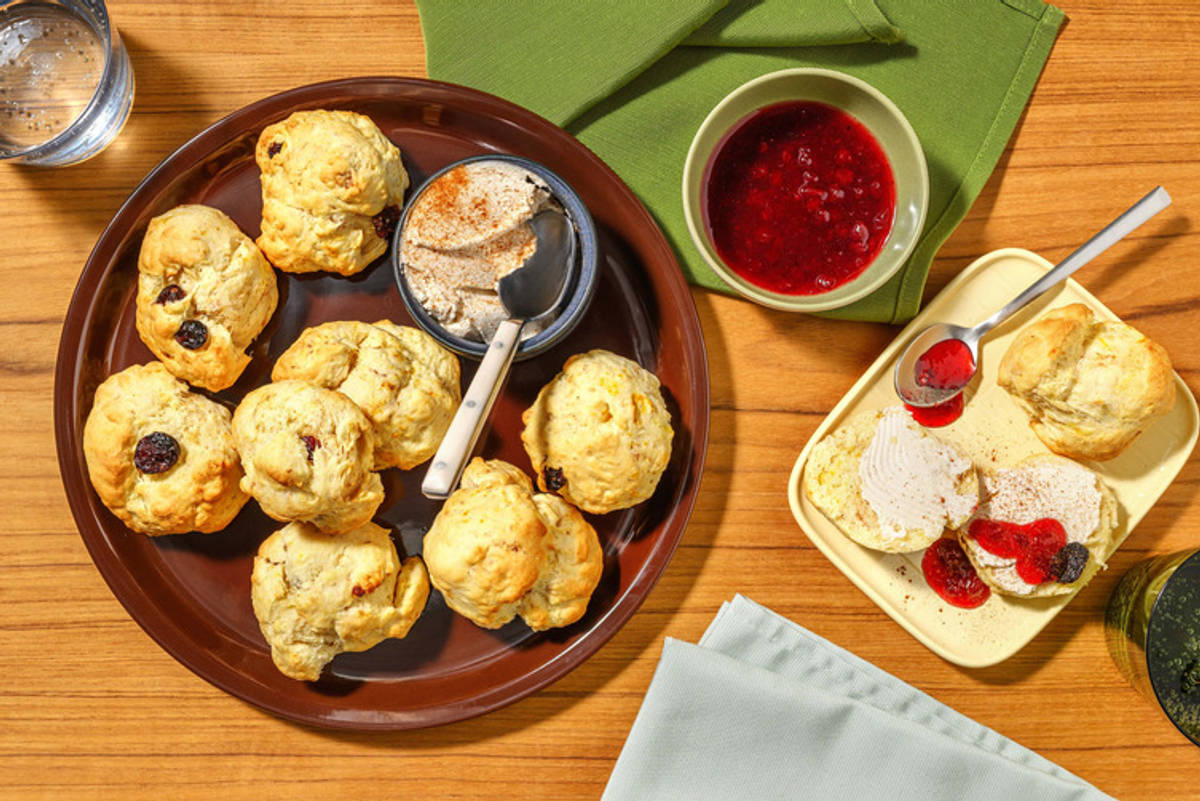 Scones met cranberry's en sinaasappel