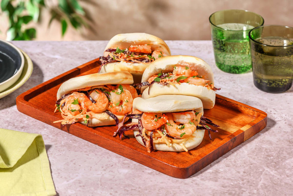 Bao buns met garnalen en koolsla