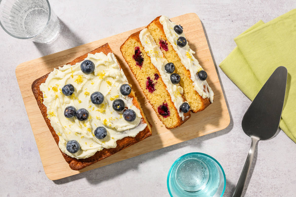 Cake citron-myrtilles avec du mascarpone 