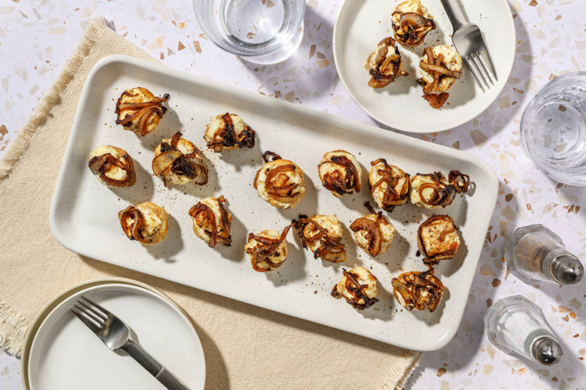 Champignons farcis au fromage frais à la truffe & oignons confit