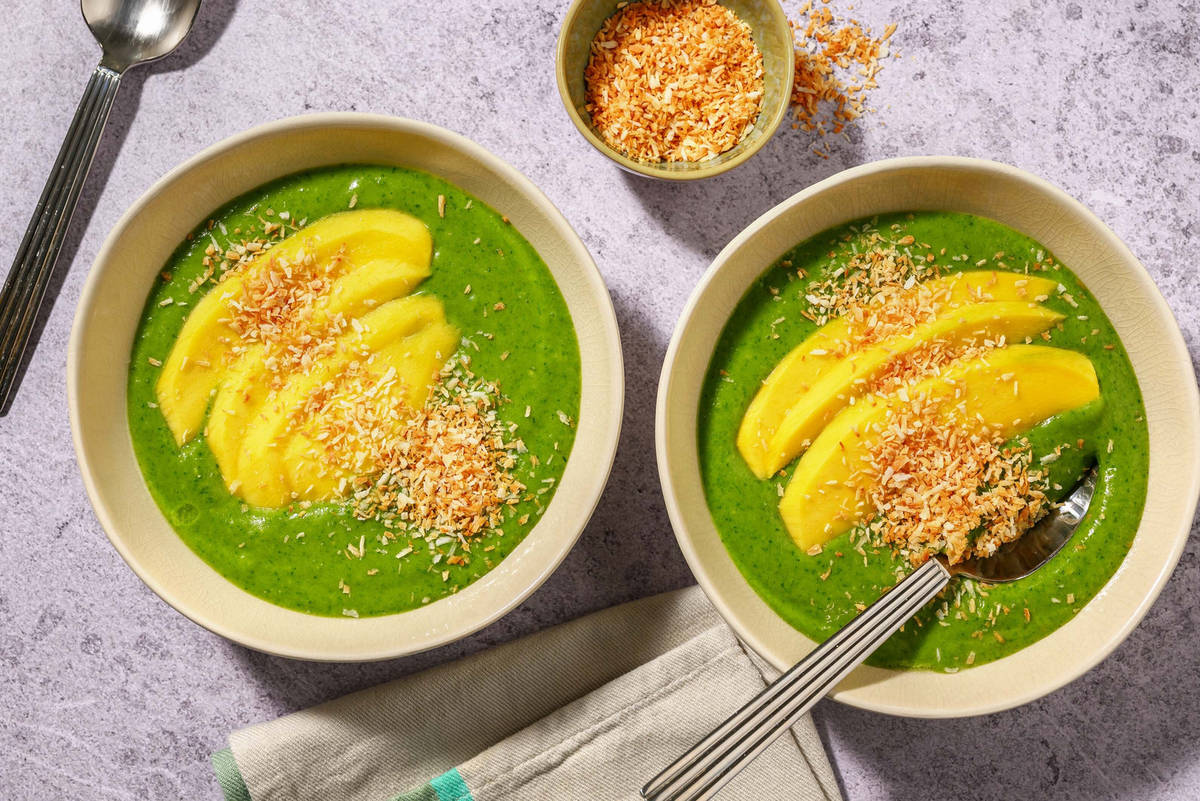 Selbstgemachte Avocado Smoothie Bowl 