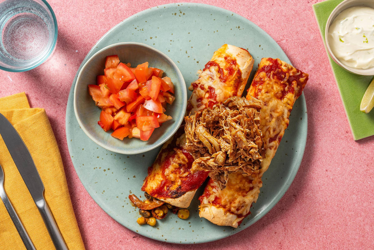 Enchiladas mit extra Pulled Pork und rauchiger Tomatensoße