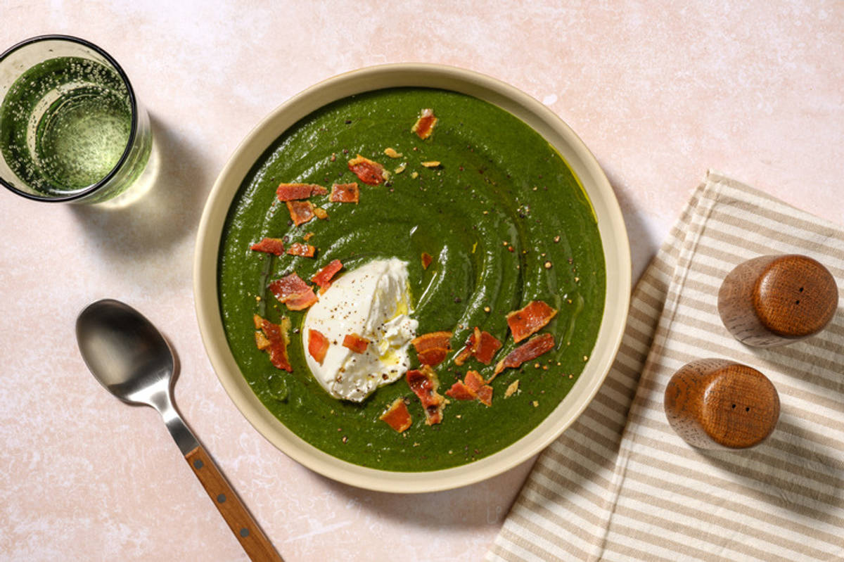 Vellutata di bietole, burrata e pancetta croccante