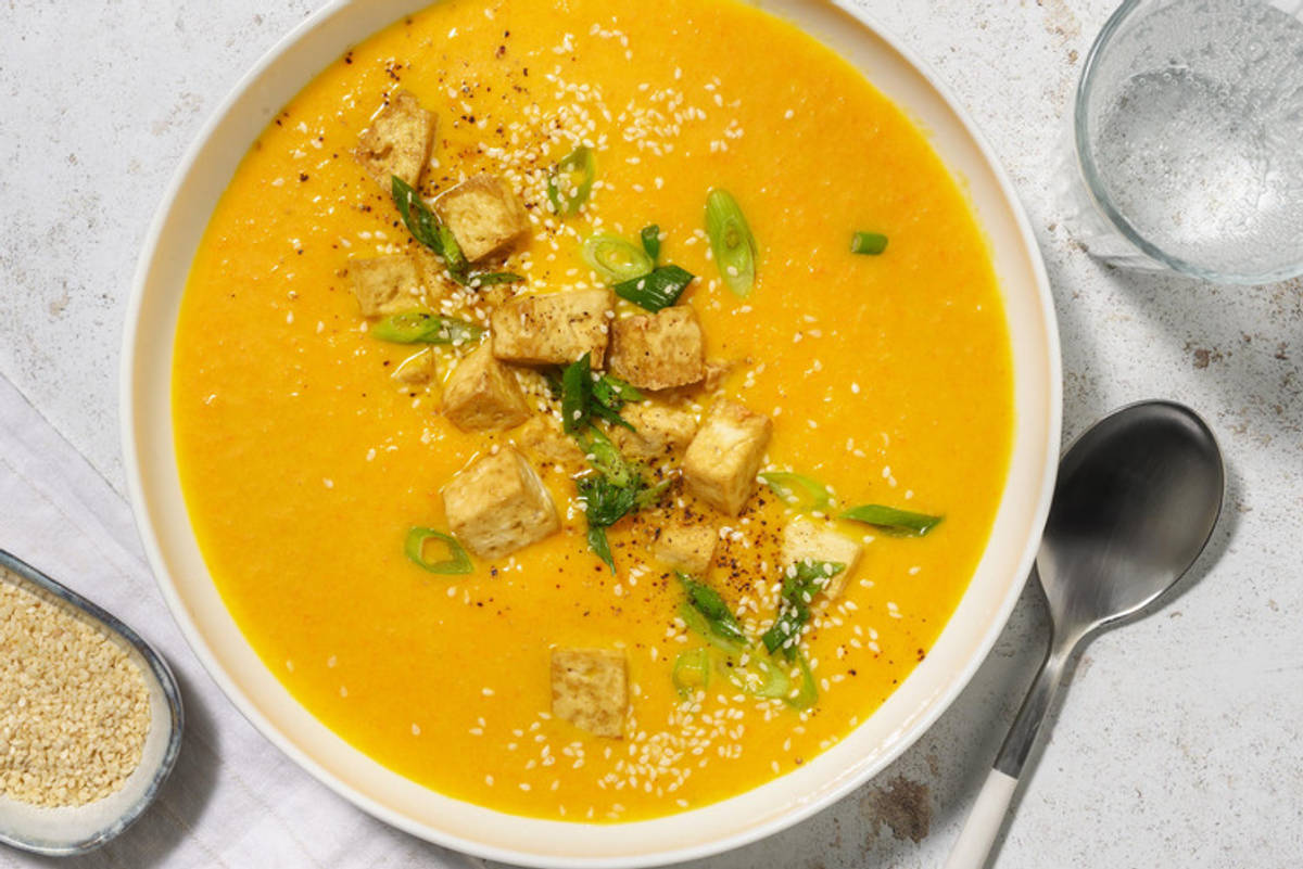 Scharfe Gochujang-Rüebli-Suppe