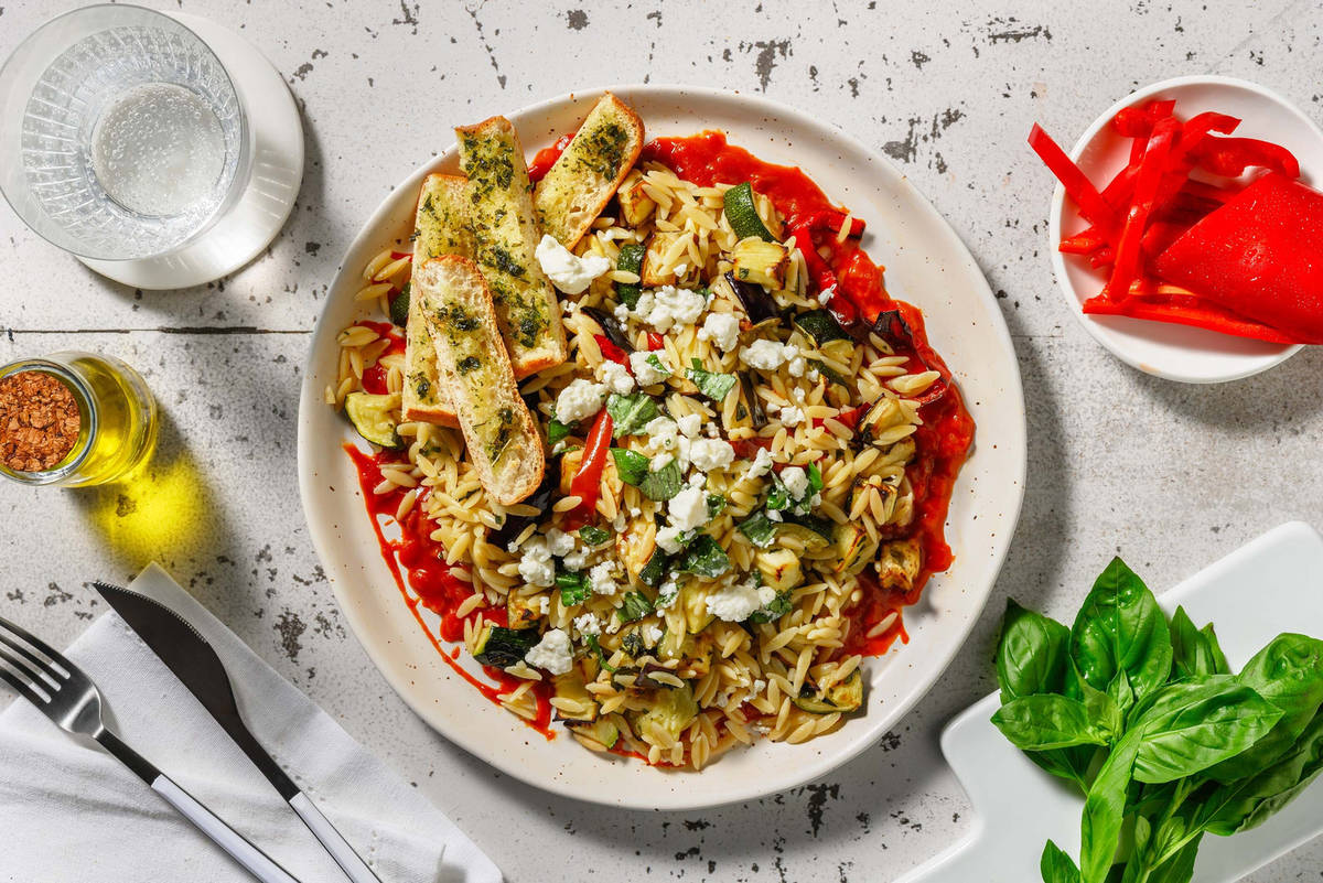 Smokey orzo met geroosterde groenten