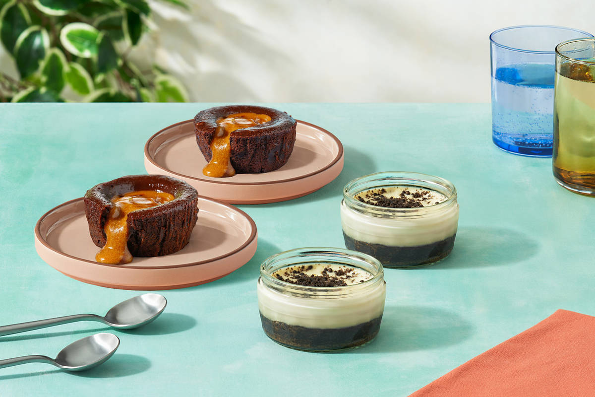 Dessert Bundle | Chocolate Caramel Lava Cake and Cookies & Cream Dessert
