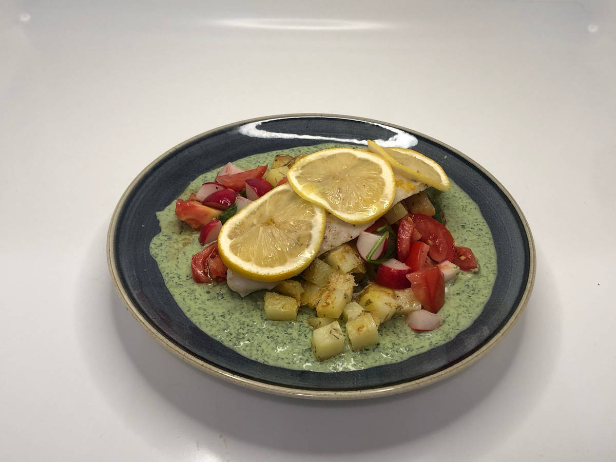 Zitronen-Fischfilet auf Spinat-Spiegel
