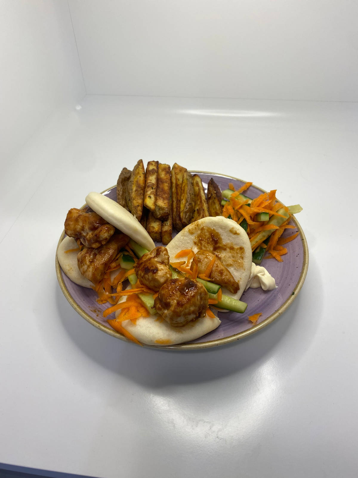 Bao Buns mit BBQ-Hähnchen!