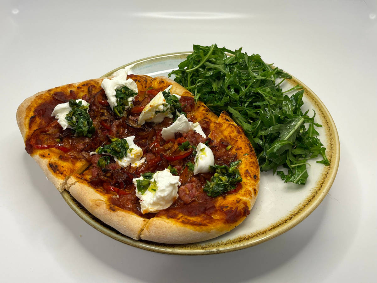 Salsiccia Pizza! mit Burrata