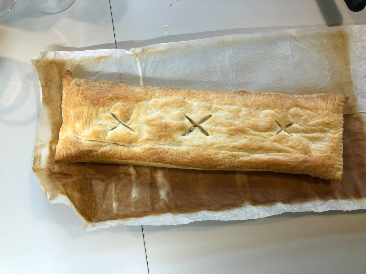 Französischer Schinken-Camembert-Tasche