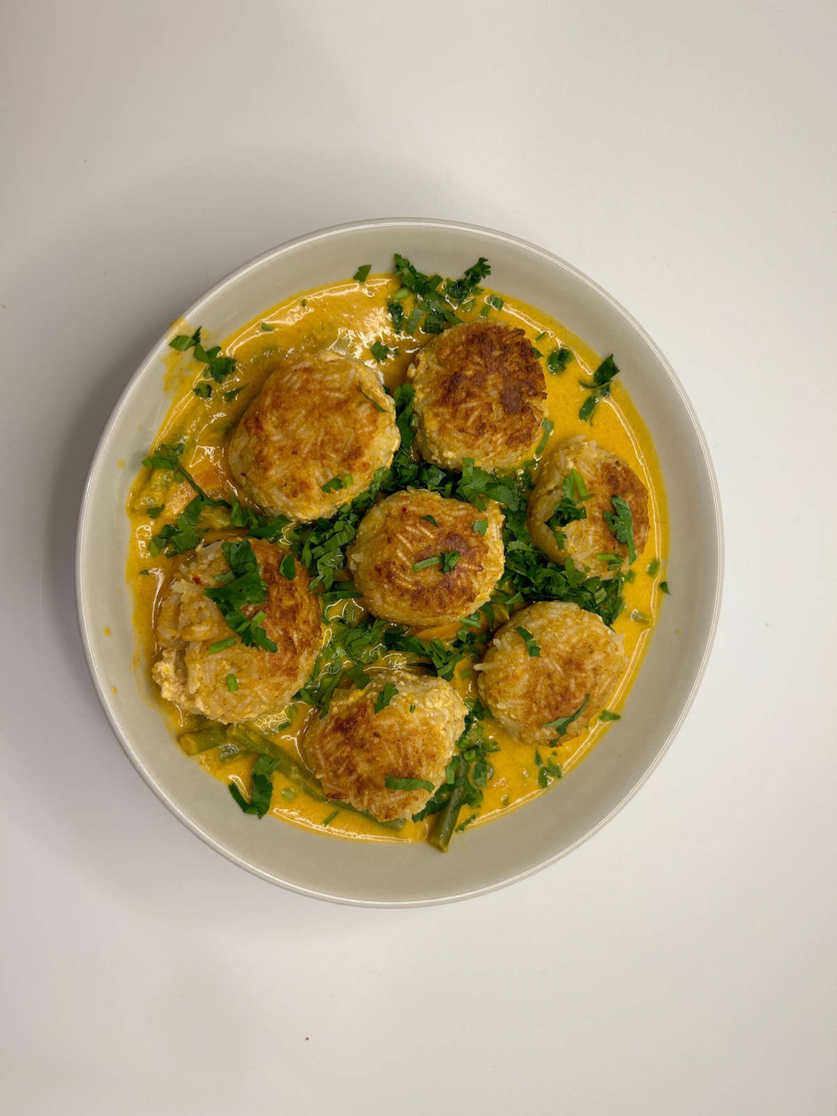 Nice-Rice-Balls in Curry