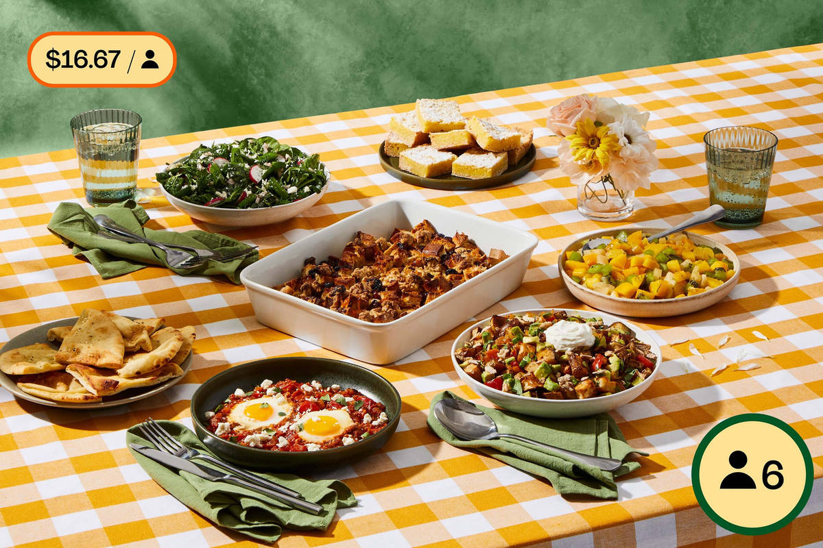 Ensemble pour le brunch de la Fête des Mères : Chakchouka