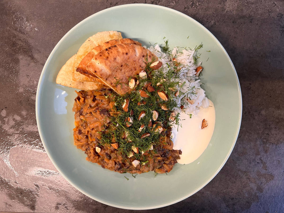 Simmered black beans with jasmine rice
