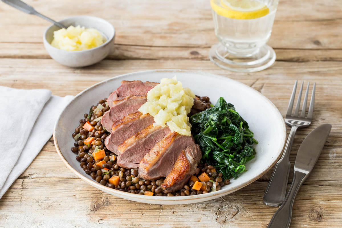 A Surprisingly Simple Roasted Duck