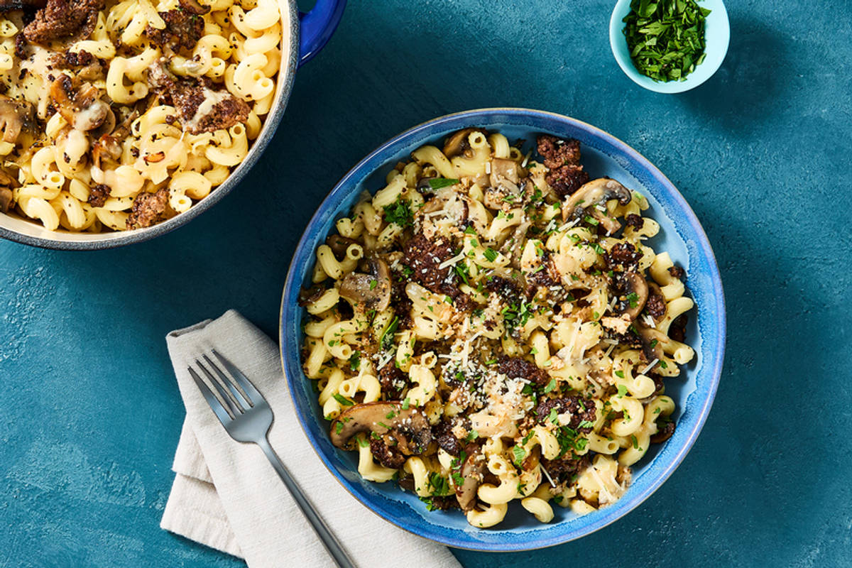 Cheesy French Onion-Inspired Beef Mac and Cheese