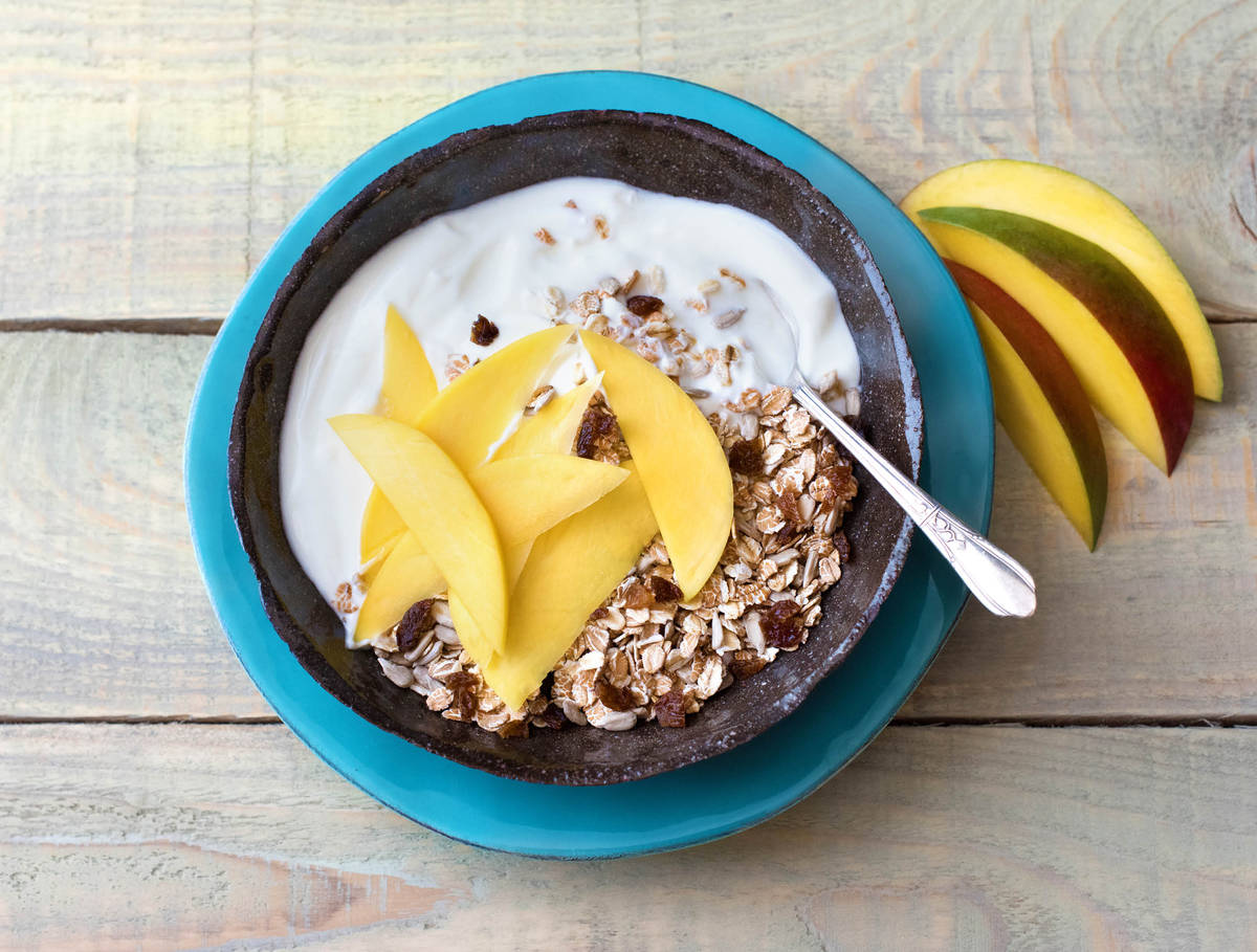 Alpro Mild & Creamy à la mangue et au granola