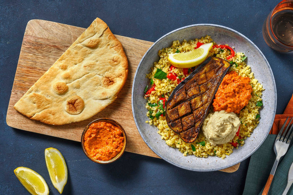 Aubergine met Midden-Oosterse kruiden en zelfgemaakte muhammara