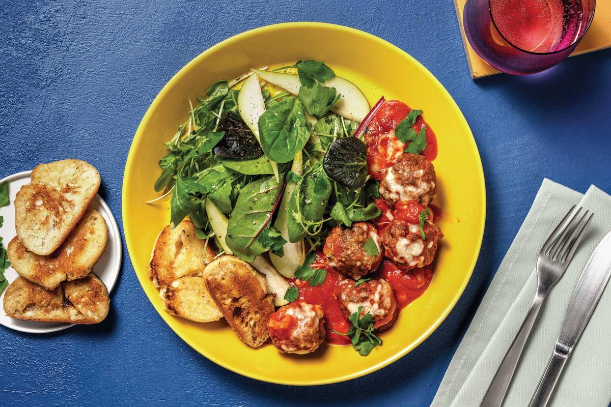 Easy Baked Beef Meatballs & Tomato Sauce