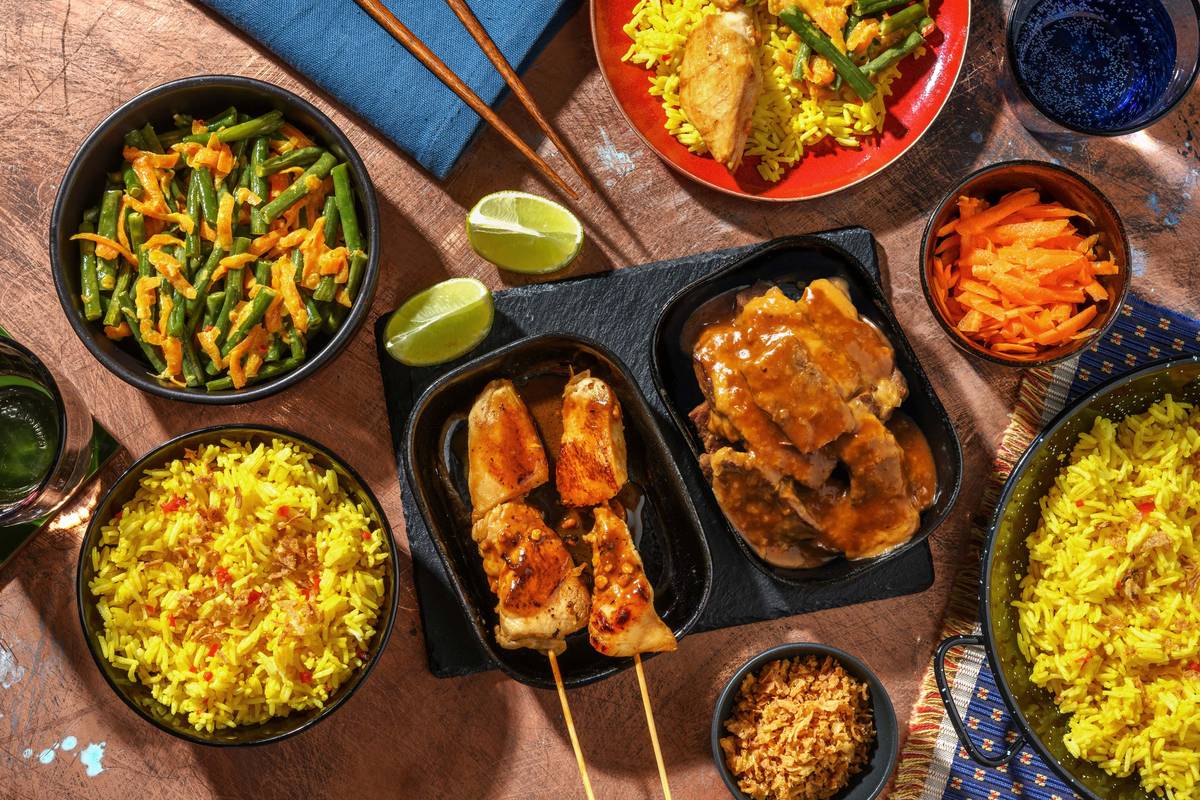 Table de riz au bœuf rendang et poulet satay