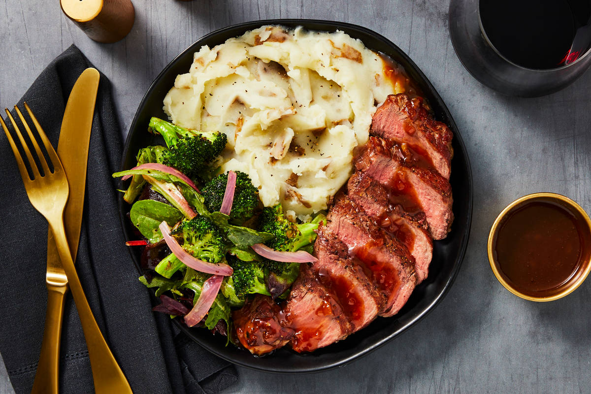Beef Tenderloin With Tangy Shallot Sauce