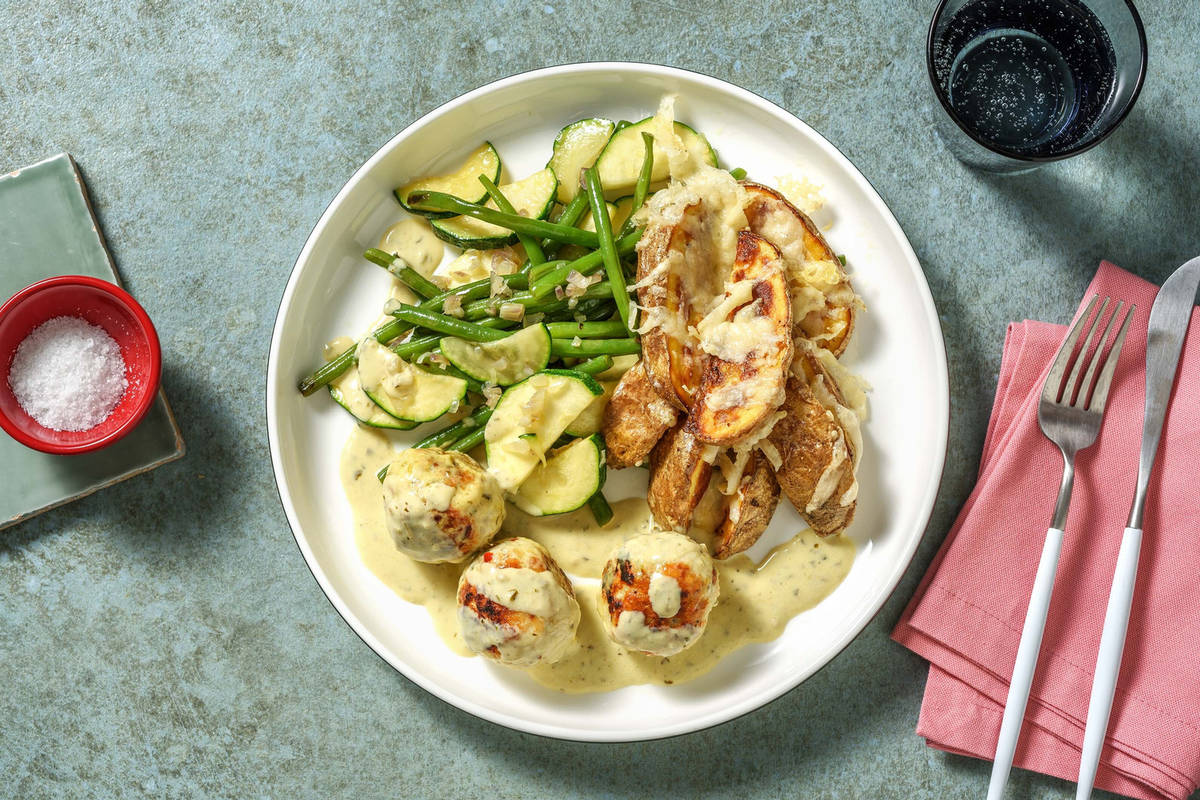 Kipgehaktballetjes met pestoroomsaus