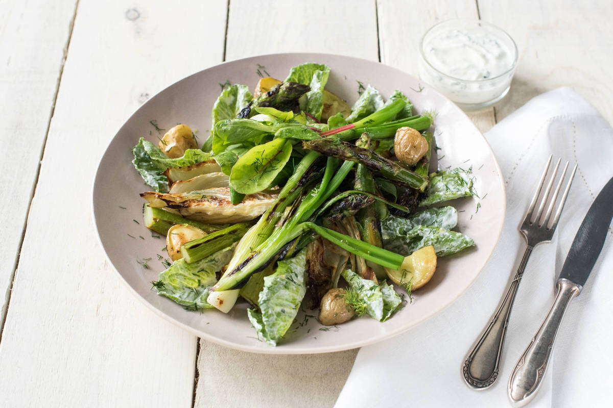 British Summer Salad with Asparagus, Chives and Fennel