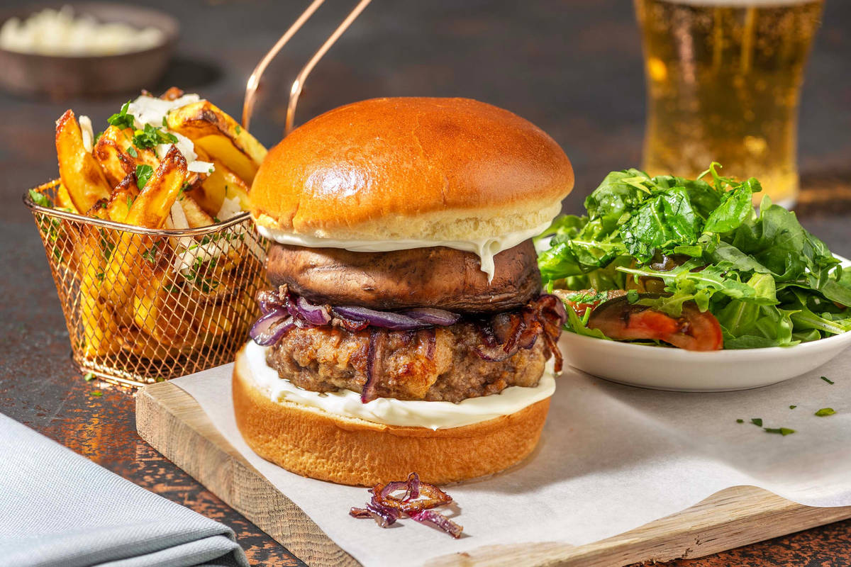 Burger au dip de chou-fleur à la truffe et portobello