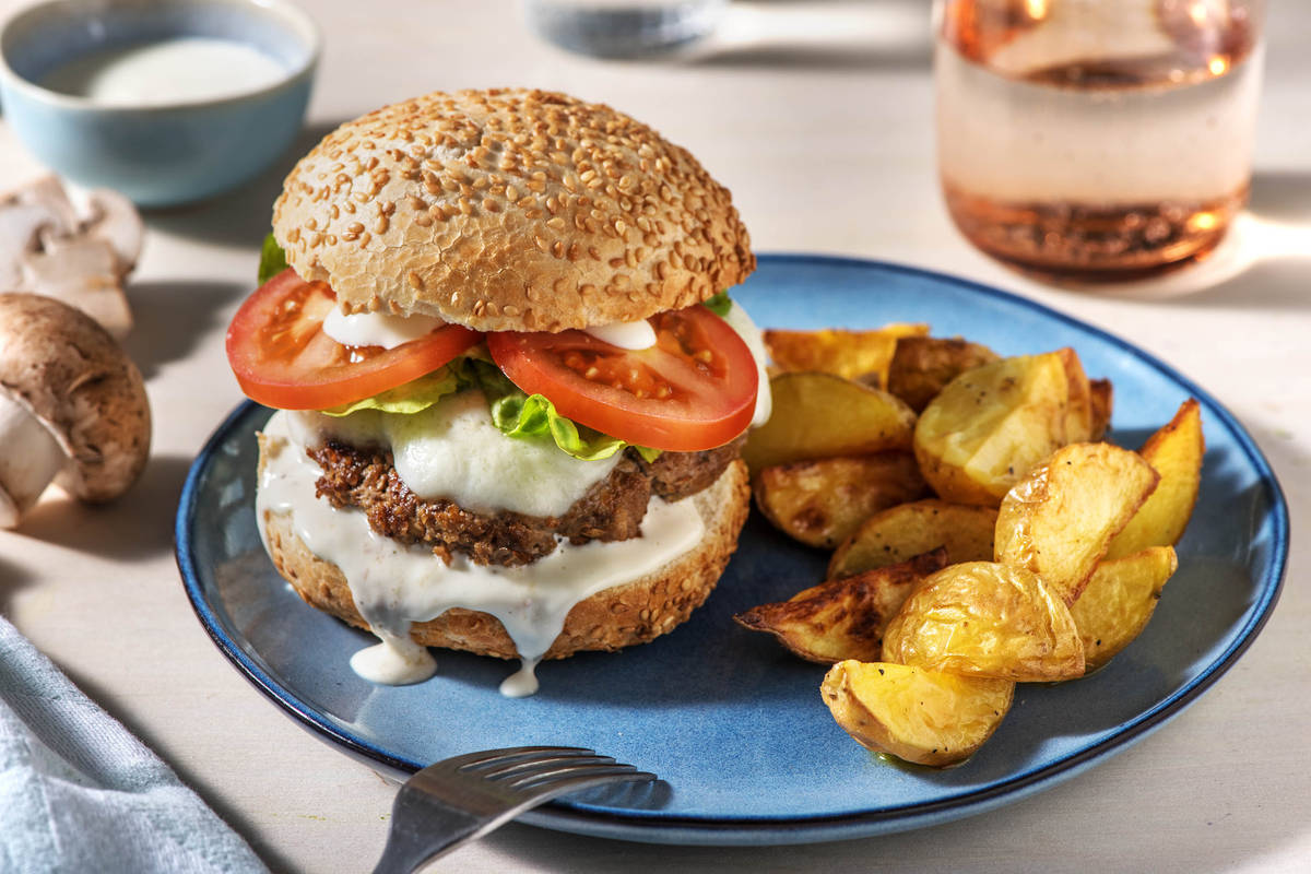 Burger aus Rindfleisch und Champignons