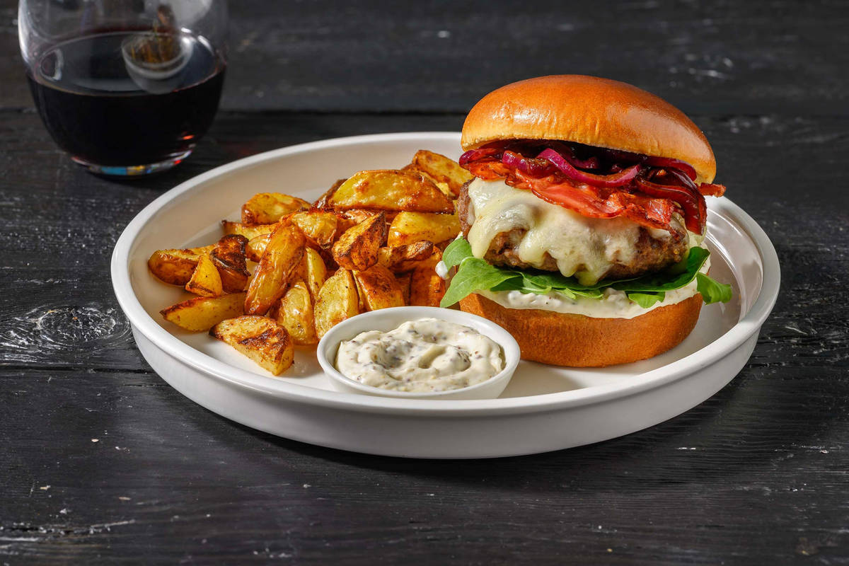 Burgers au fromage, au bison et au bacon