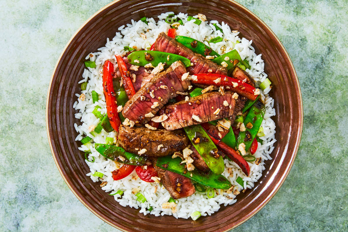 Quick Ginger and Striploin Steak Stir-Fry