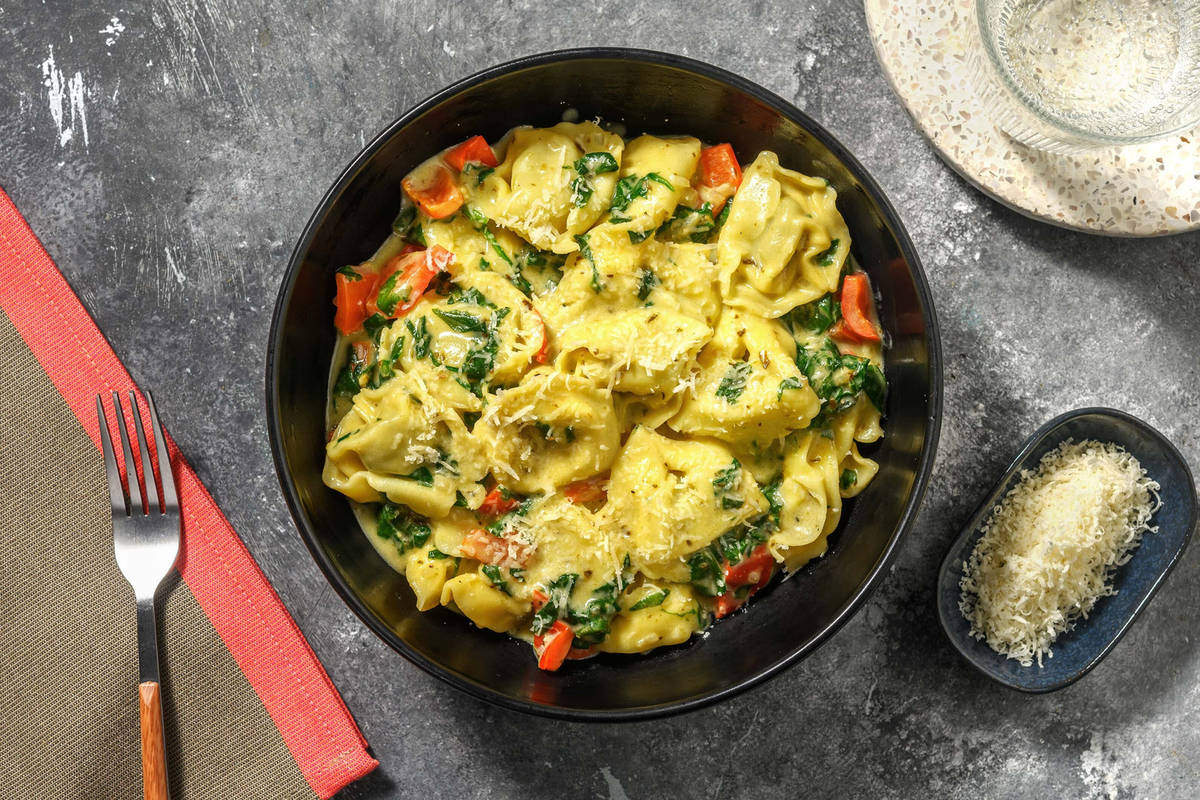 Creamy Basil Pesto Cheese Tortellini Pasta