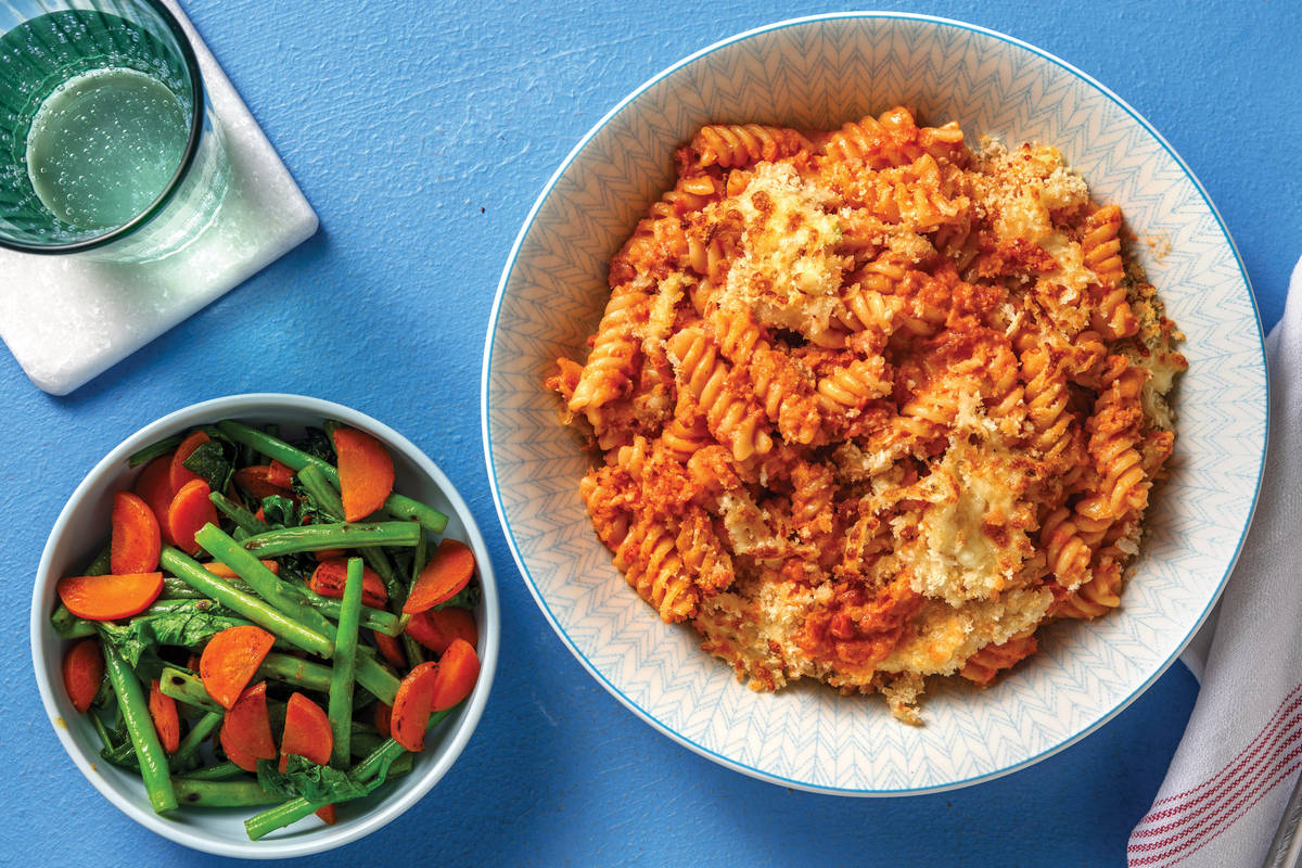 Bacon & Cheddar Pasta Bake