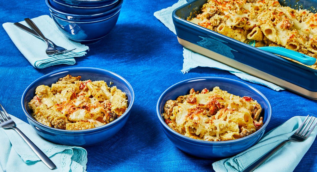 Cheesy Chicken Caprese Pasta Bake